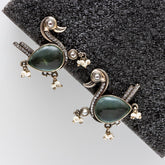 Zircone Studded Duck On The Pearl Earings