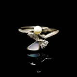 Chase Of The Pearl Silver Ring