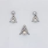 Elegance in Silver: Pearl and Diamond Pendant Set