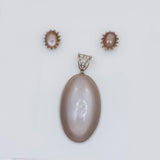 Moonlit Brownstone Adornments