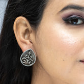 Vintage Zircone Studded Studs