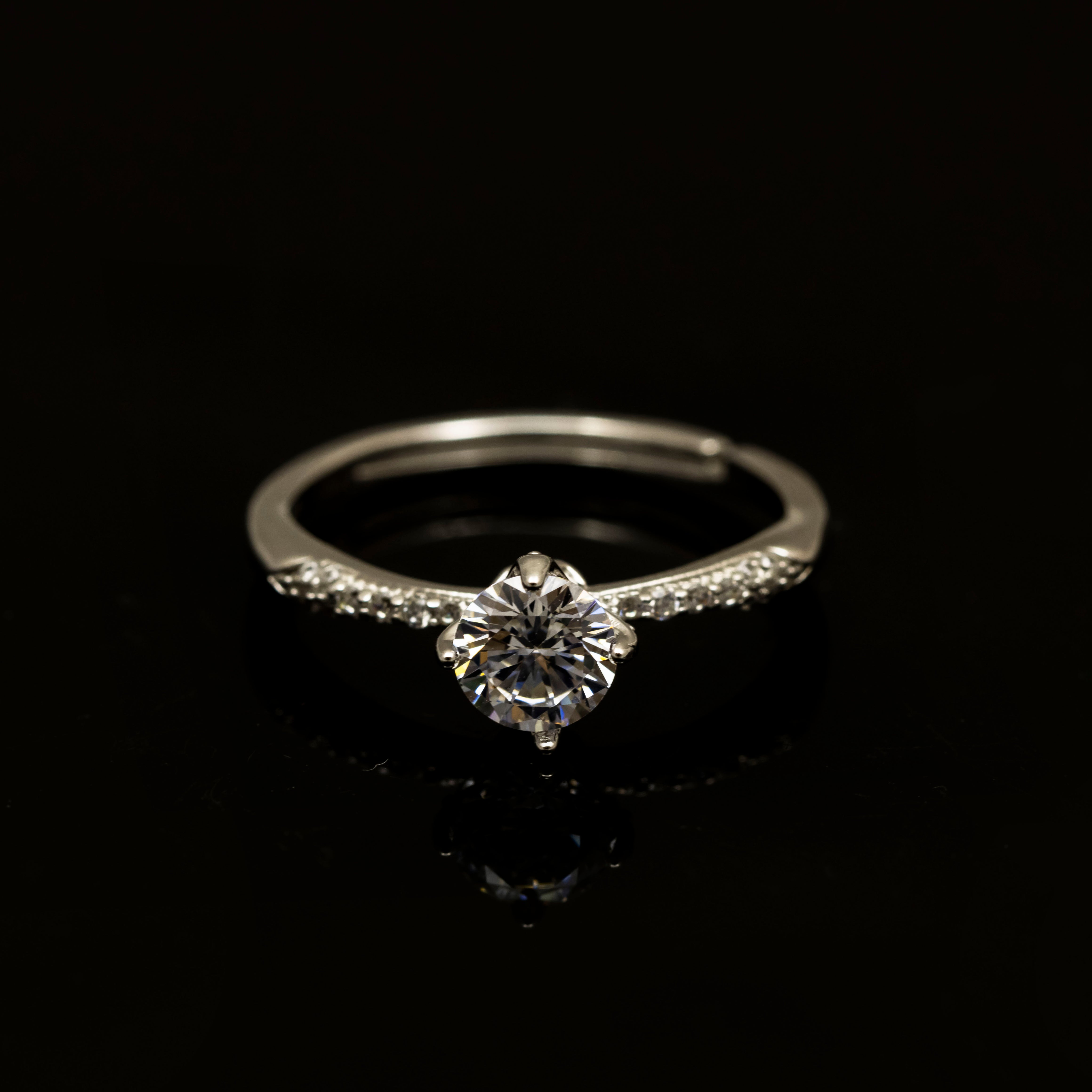 Classic Proposal Solitaire Band
