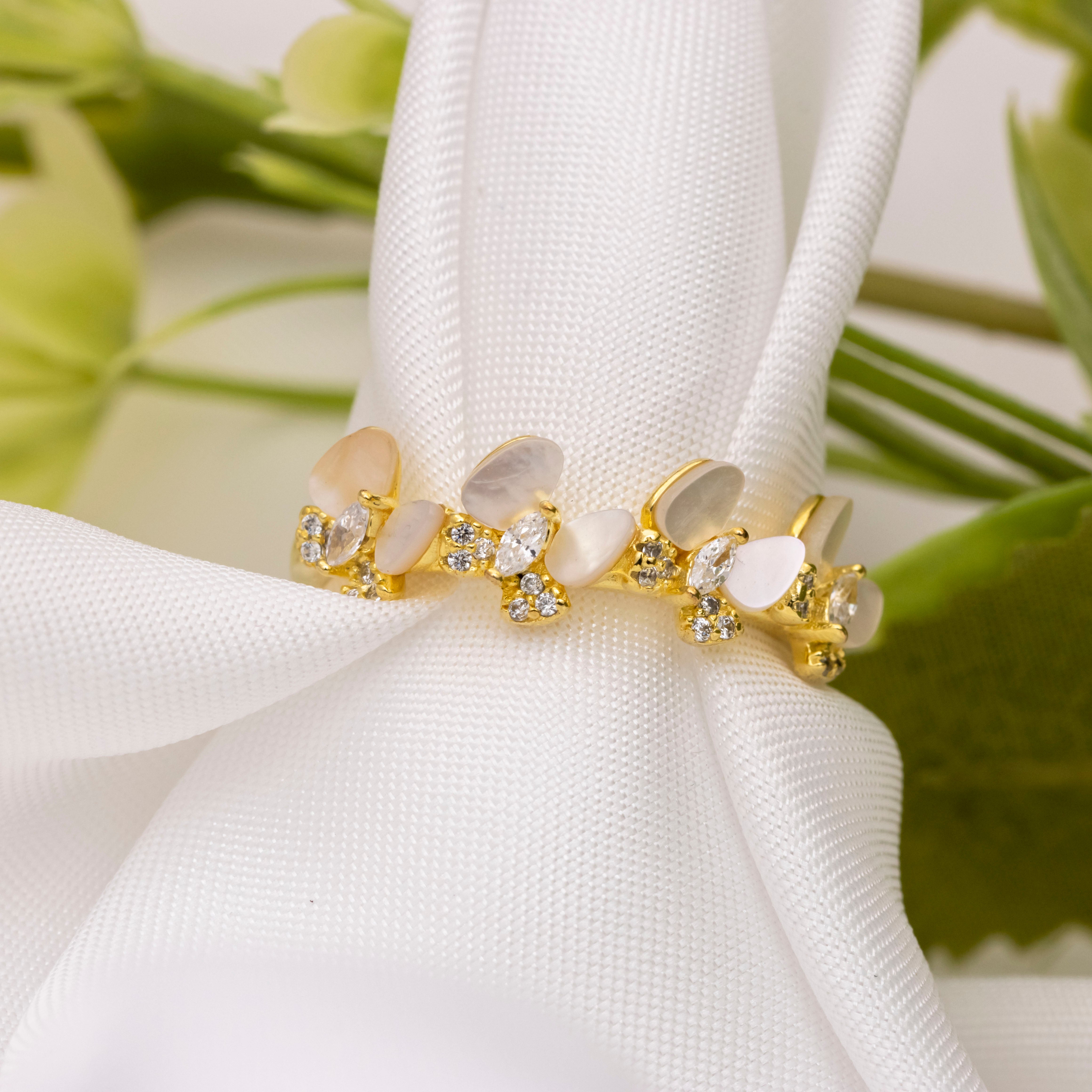 Aureate Flora Ring