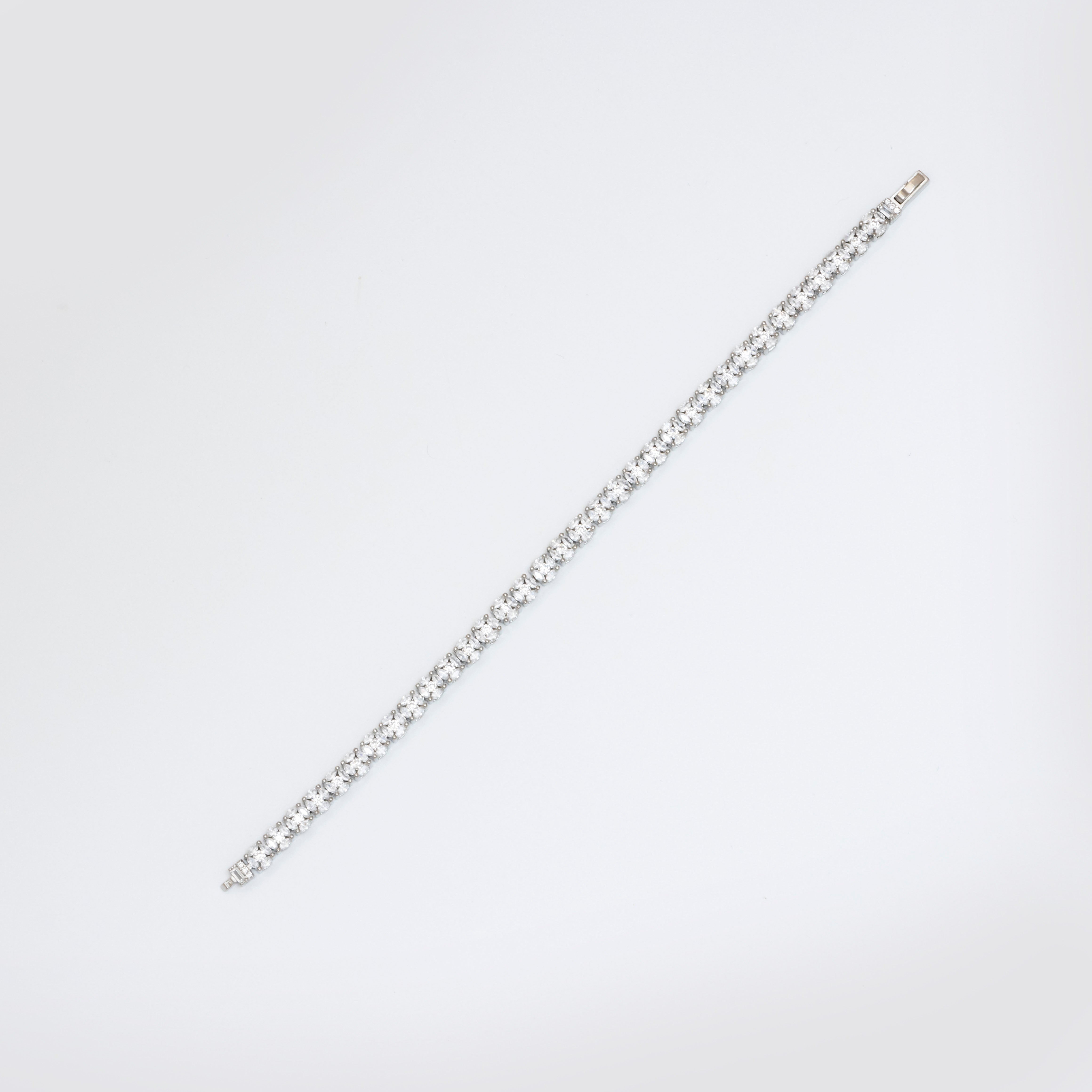Zircone Studded Sparkle Bracelet
