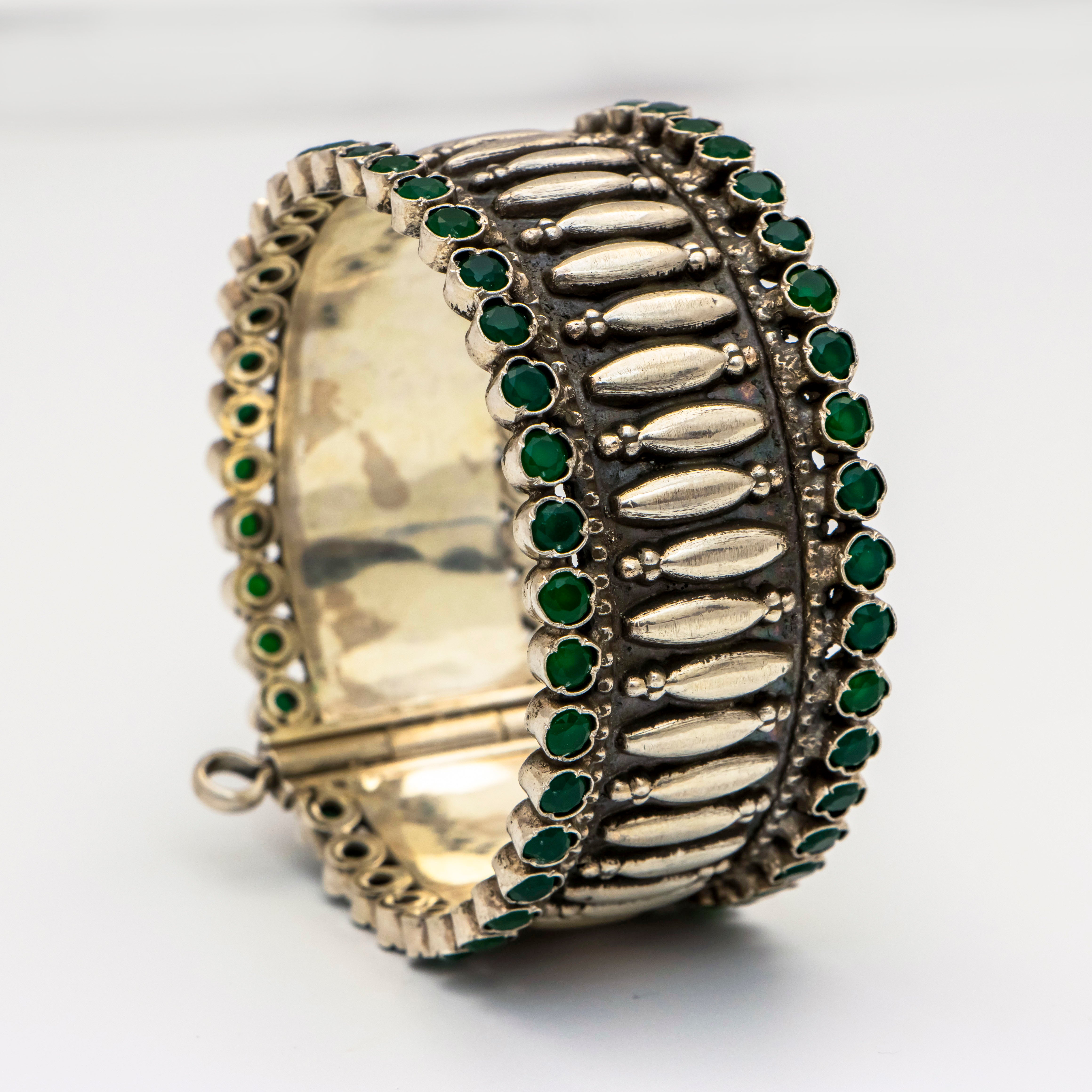 Jadau Silver Bangle