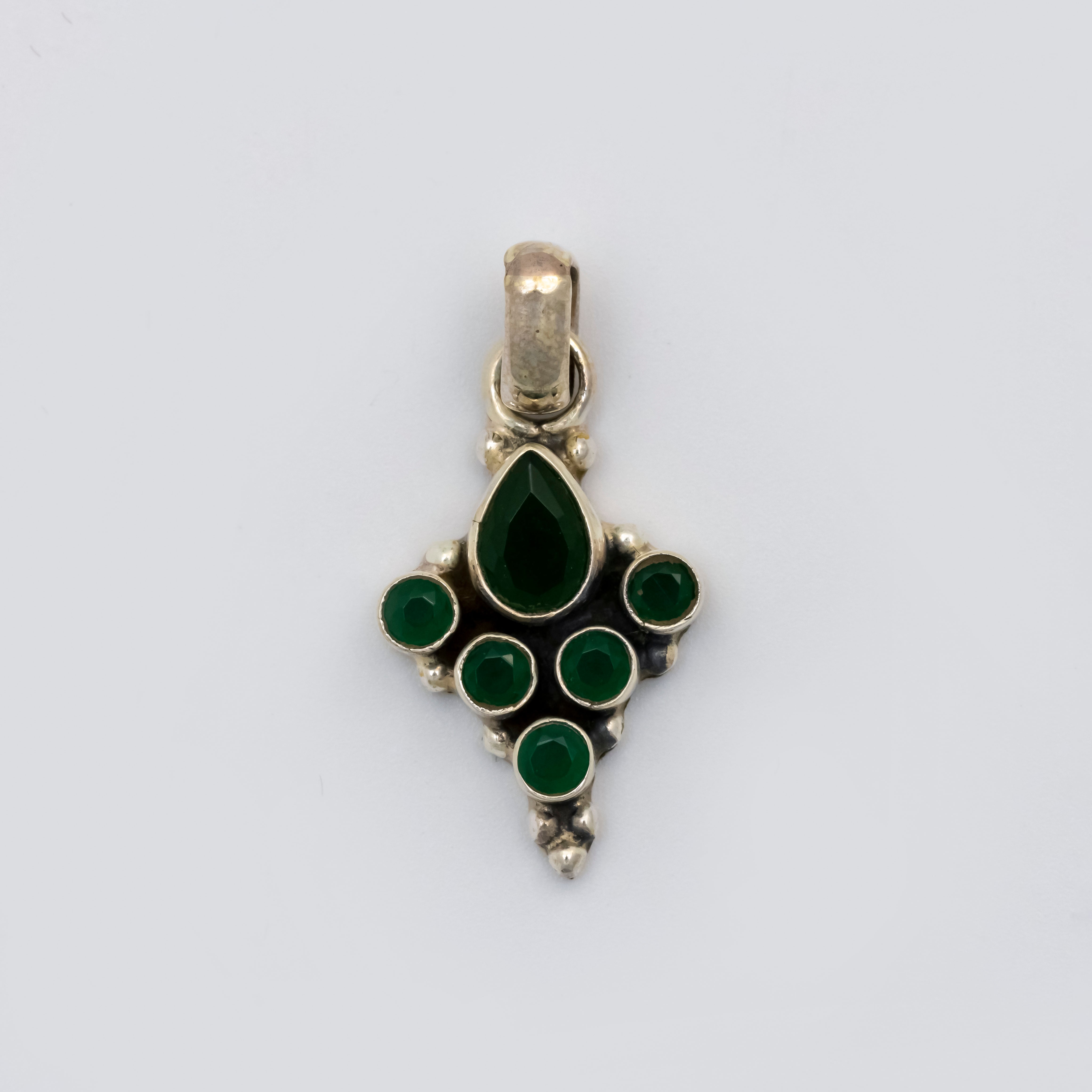Jadau Panna Pendant set