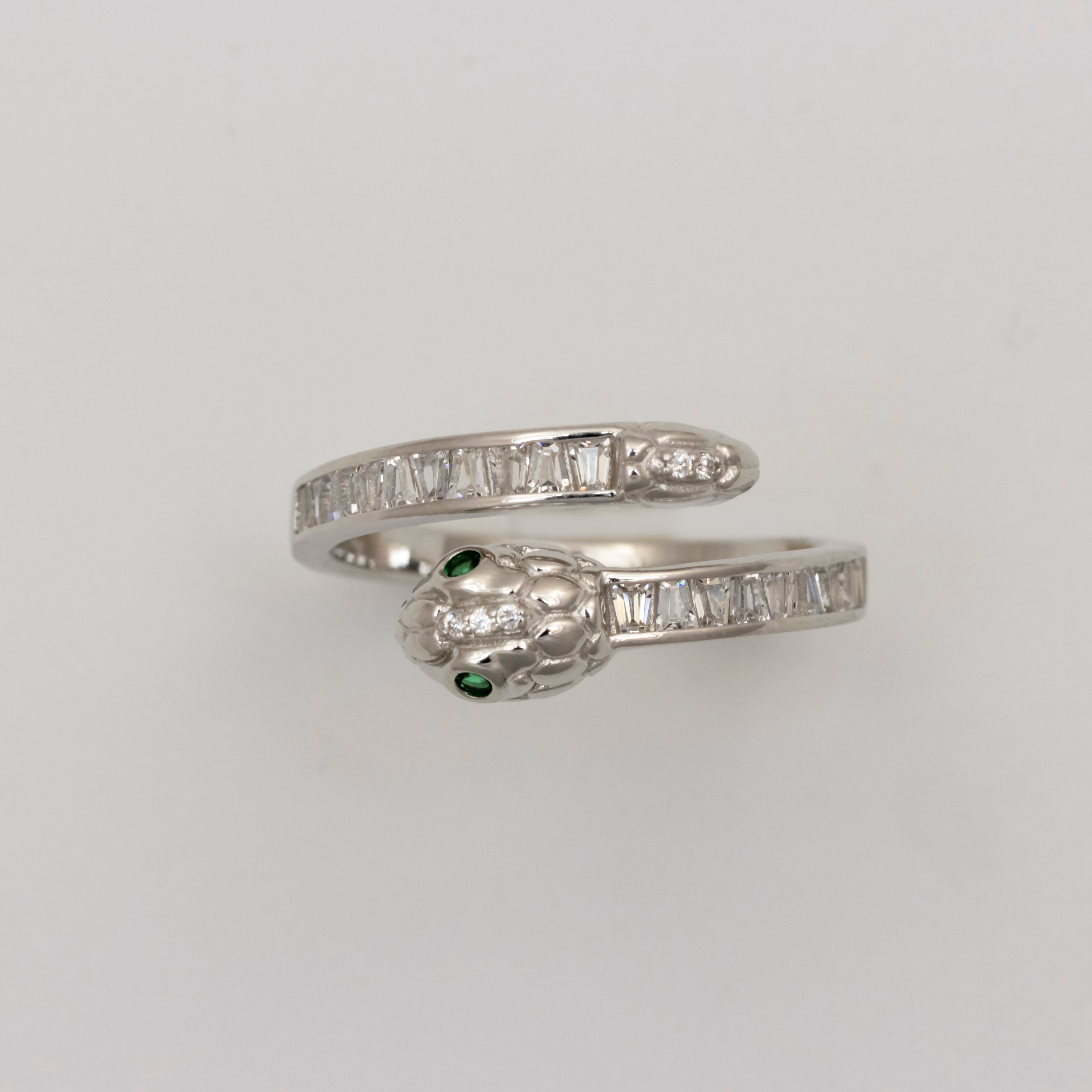 Serpentine Emerald Enchantment Ring