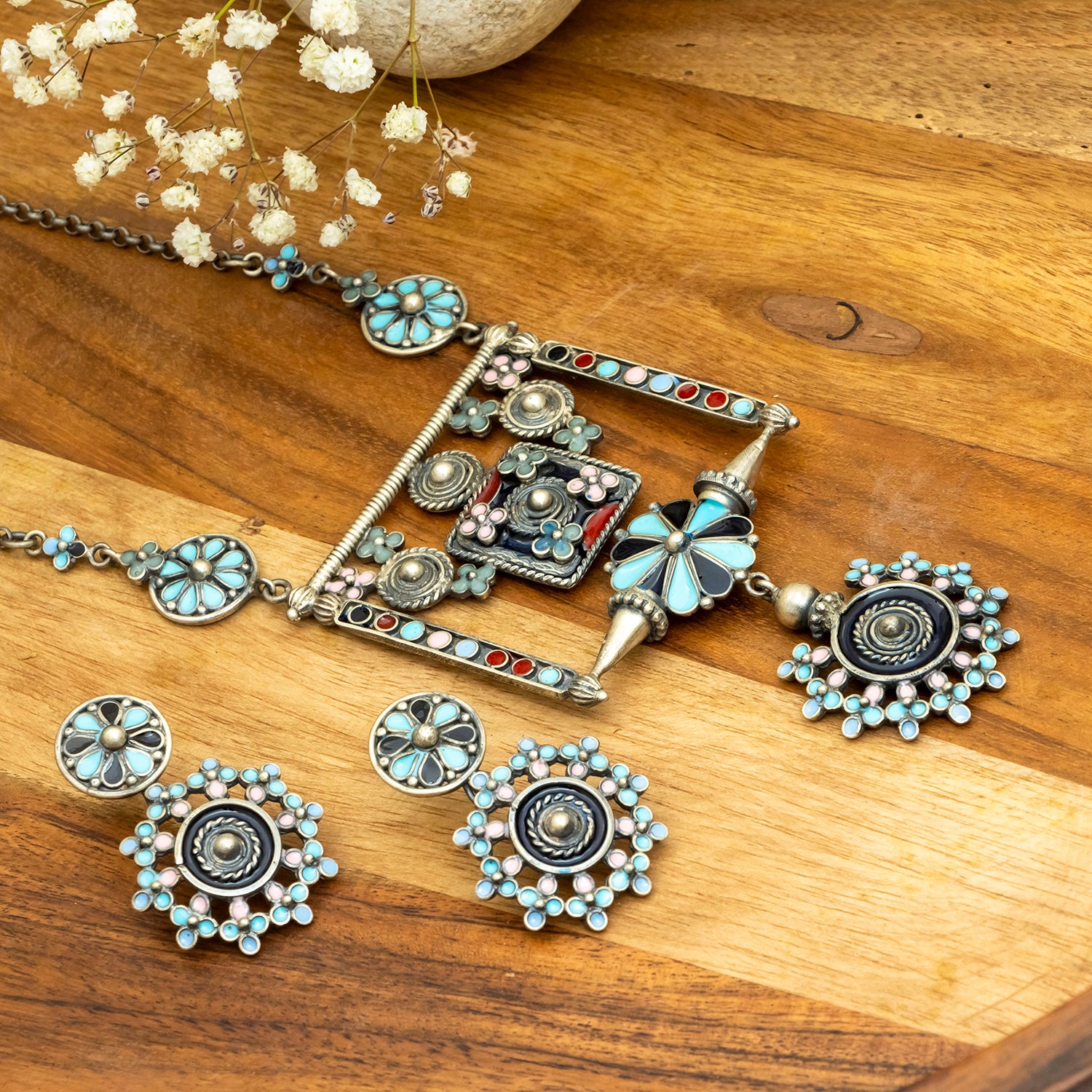 Flower By The Window Oxidised Necklace Set