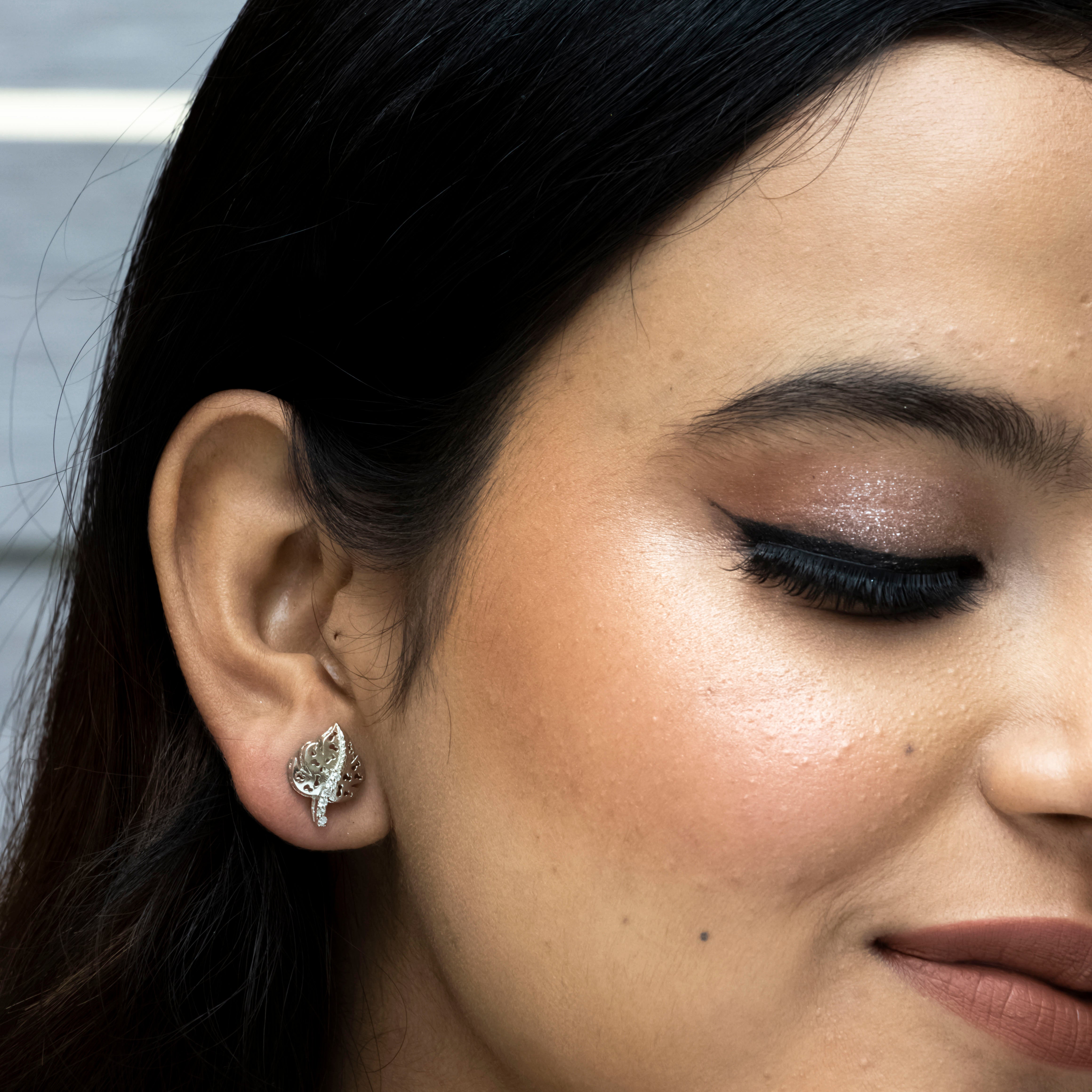 Wave By The Leaf Silver Earing