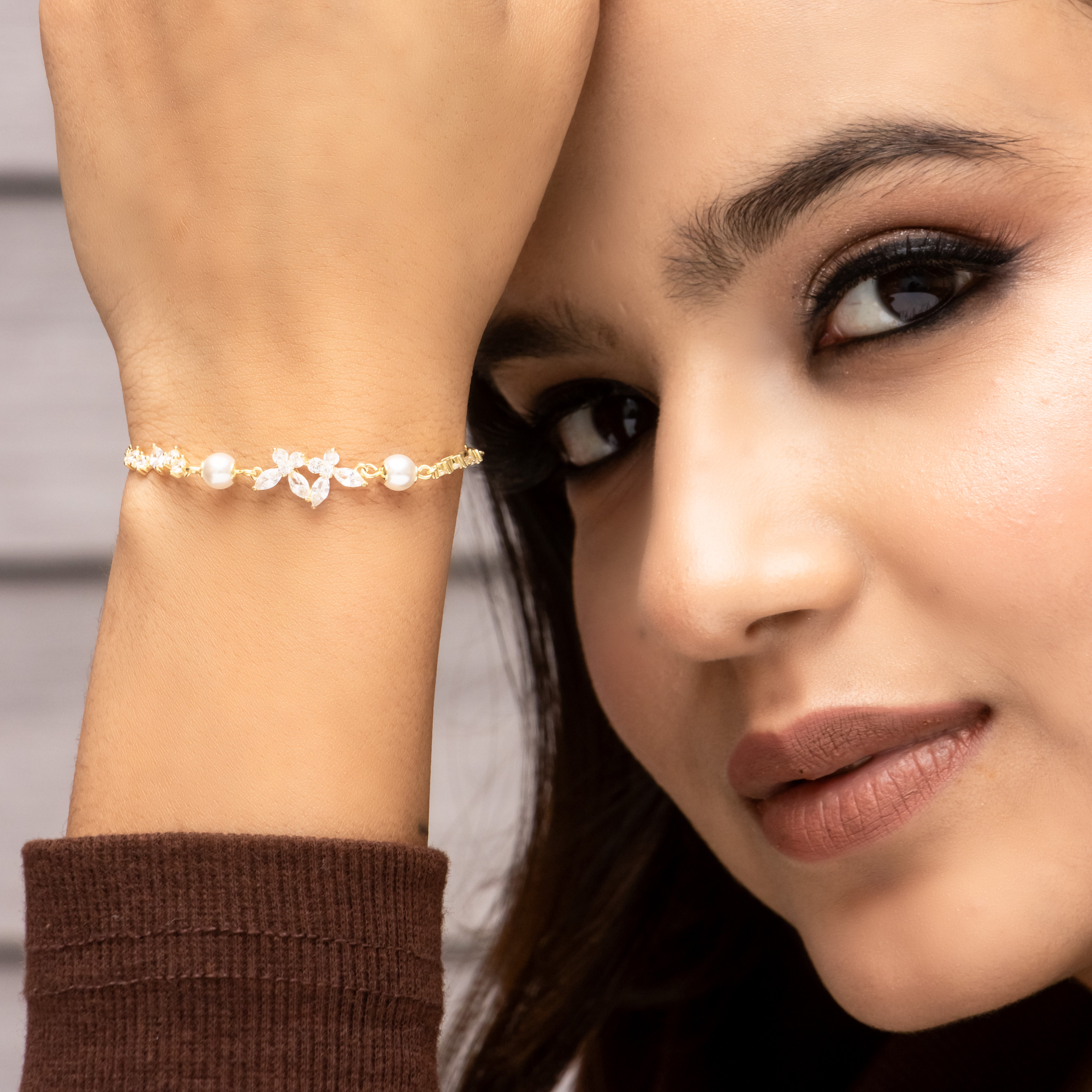 Pearl And Flutter Bracelet