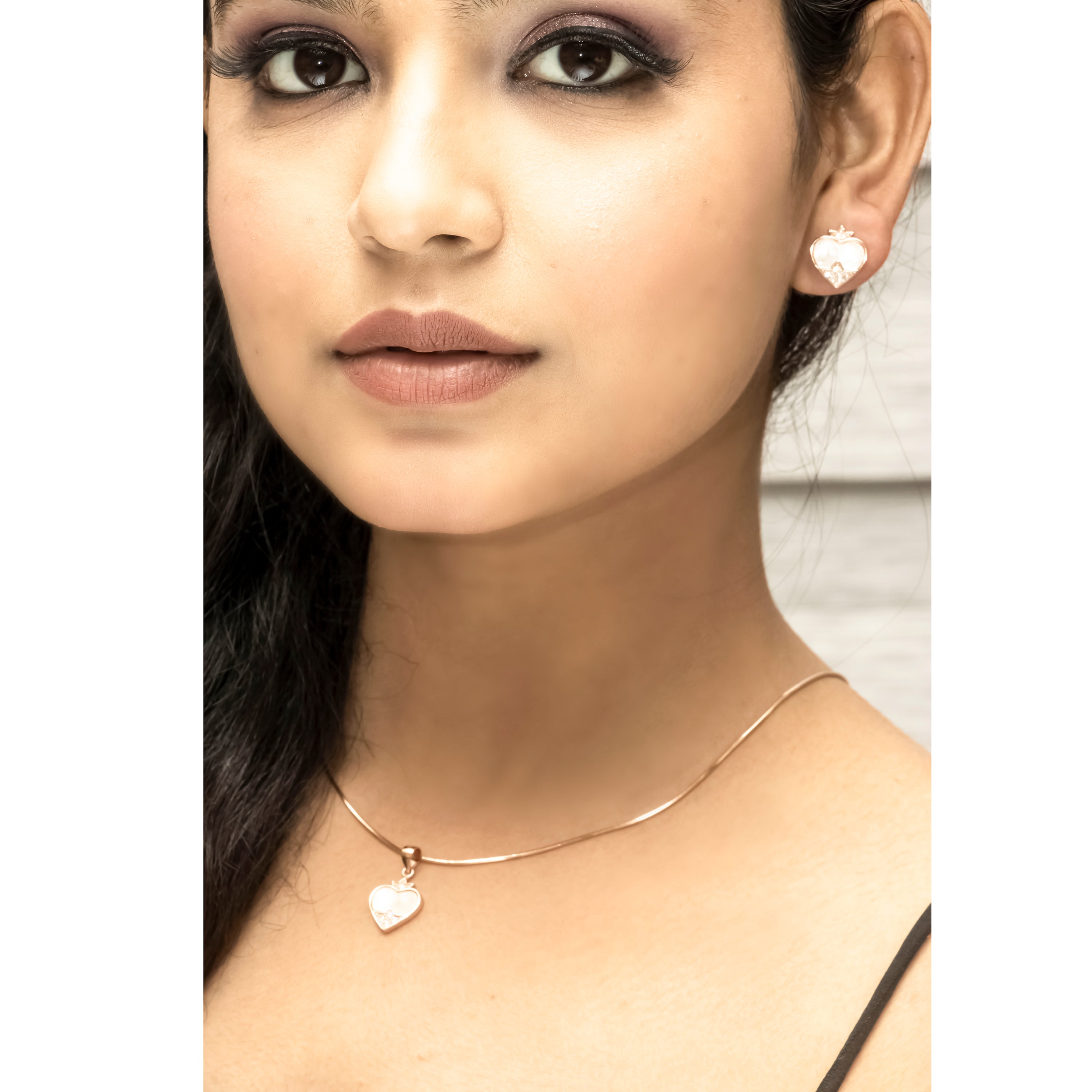 Heartstone Elegance Pendant Set